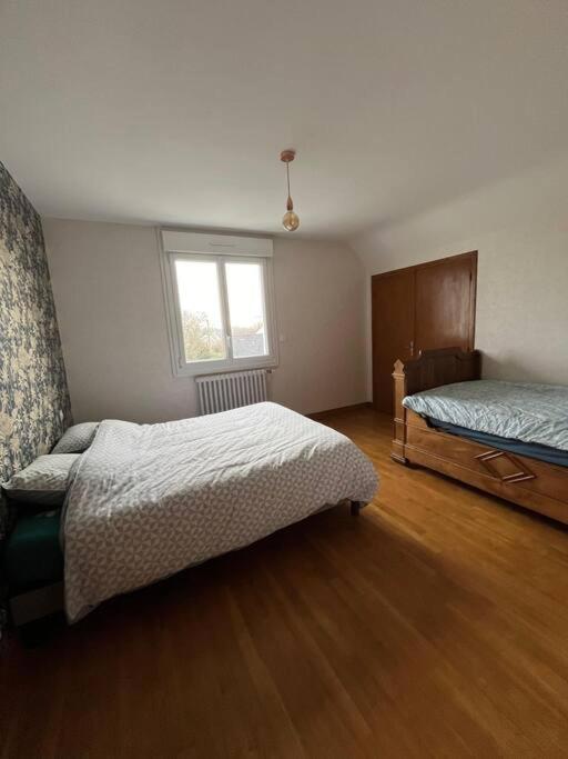 Maison Bretonne 7 Personnes Mellac Exteriör bild